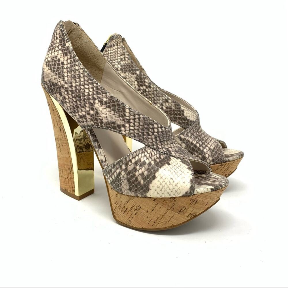 Nine Westโ Stiletto Peep Toe Heels Womenโs Size 7.5M Animal Print